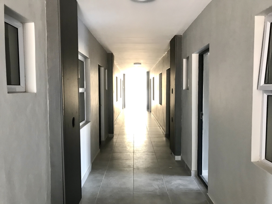 1 Bedroom Property for Sale in Table View Western Cape